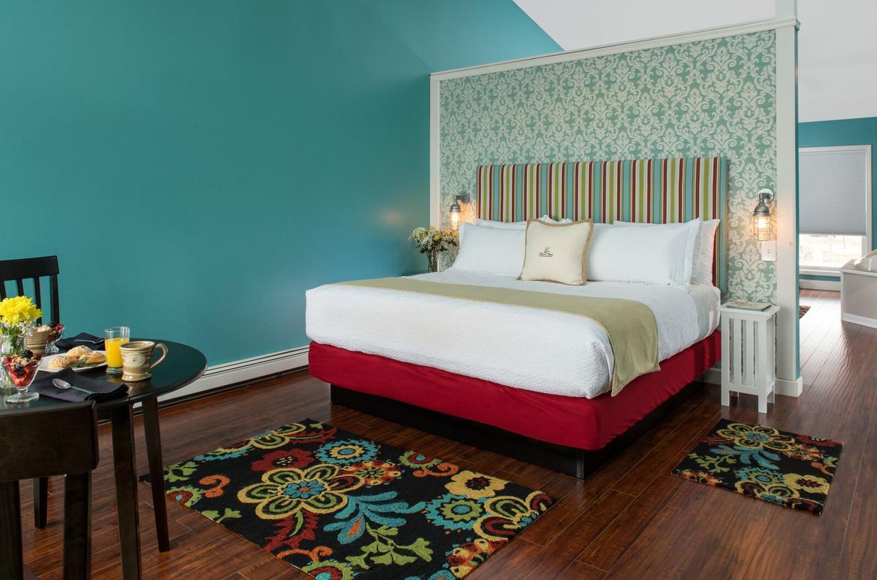 Huron House Bed and Breakfast Oscoda Εξωτερικό φωτογραφία