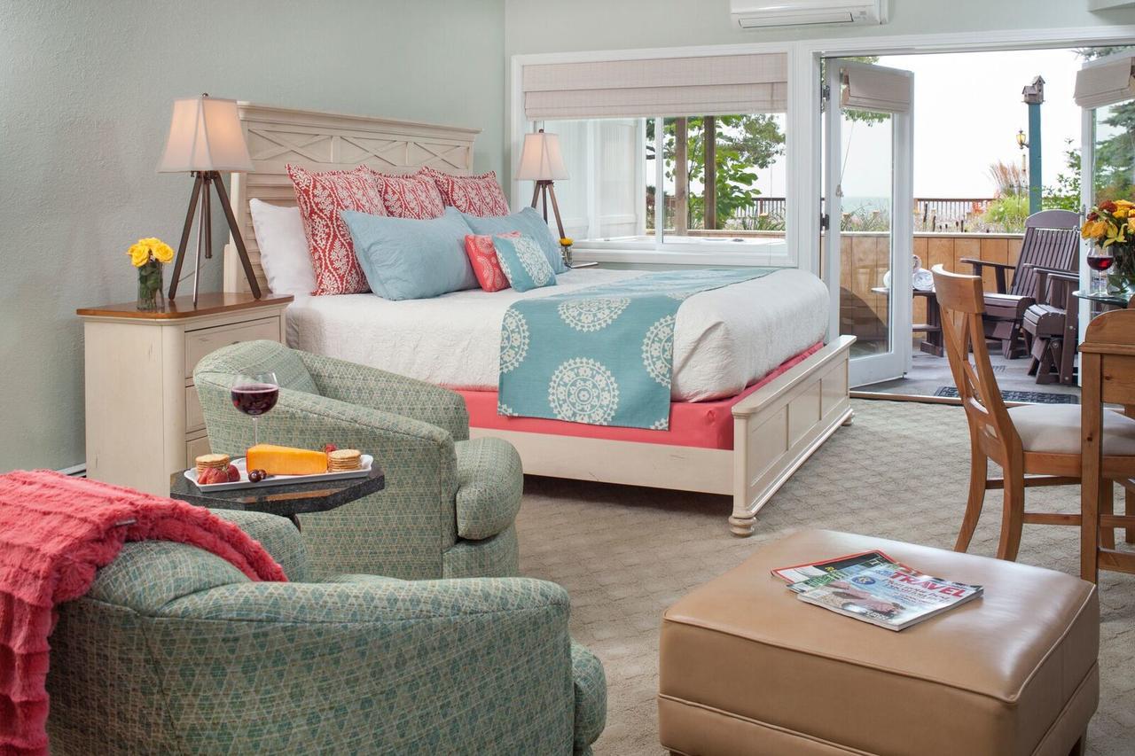 Huron House Bed and Breakfast Oscoda Εξωτερικό φωτογραφία