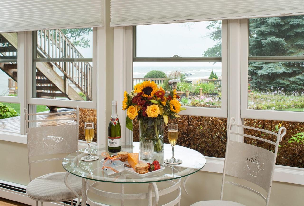 Huron House Bed and Breakfast Oscoda Εξωτερικό φωτογραφία