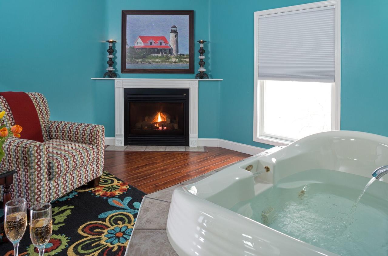 Huron House Bed and Breakfast Oscoda Εξωτερικό φωτογραφία